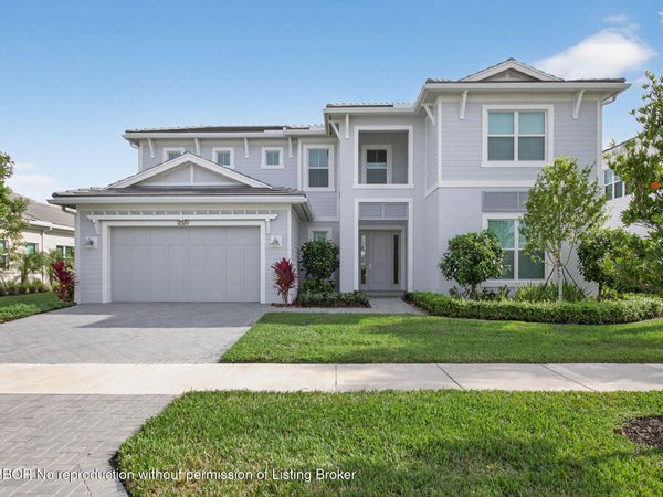 9249 Crestview Circle, Palm Beach Gardens, FL 33412