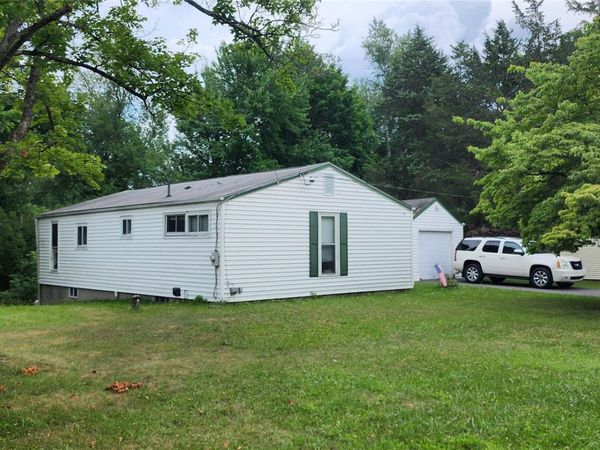 48 Gleason Boulevard, Pleasant Valley, NY 12569