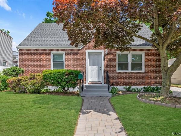 773 Nostrand Avenue , Uniondale, NY 11553