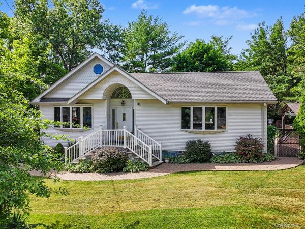 42 Highview Avenue, Orangeburg, NY 10962