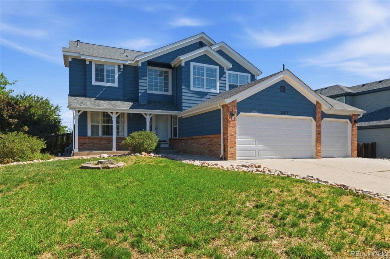 19927 E Belleview Place, Aurora, CO 80015 Main Photo