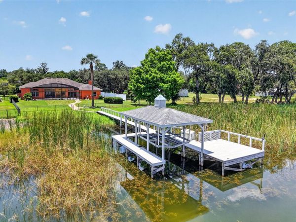 29742 SQUIRREL POINT ROAD , TAVARES, FL 32778