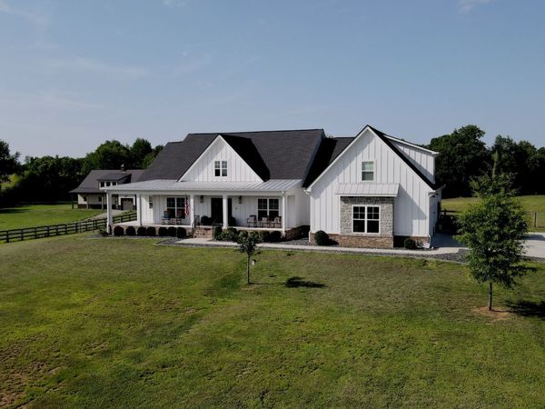 3100 Butler Rd, Columbia, TN 38401