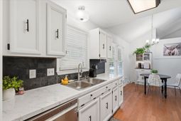 118 Milton Drive photo 4