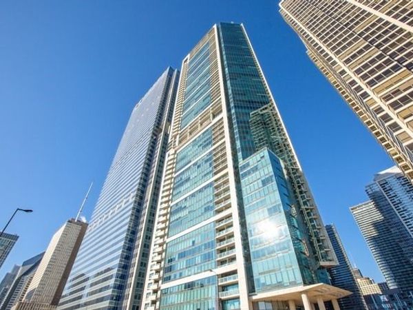 340 E Randolph Street , Unit 5101, Chicago, IL 60601
