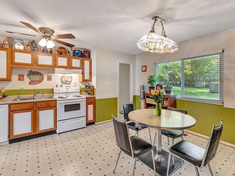 110 Melanee Lane, Oxford, OH 45056 Photo 8