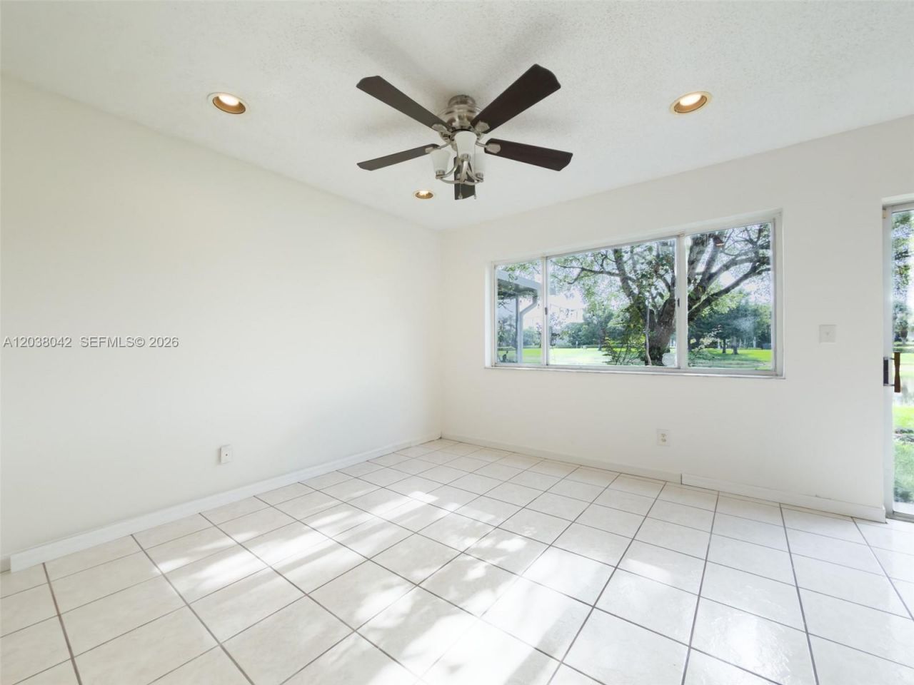 20811 NW 3rd Ln , Pembroke Pines, FL 33029 Photo
