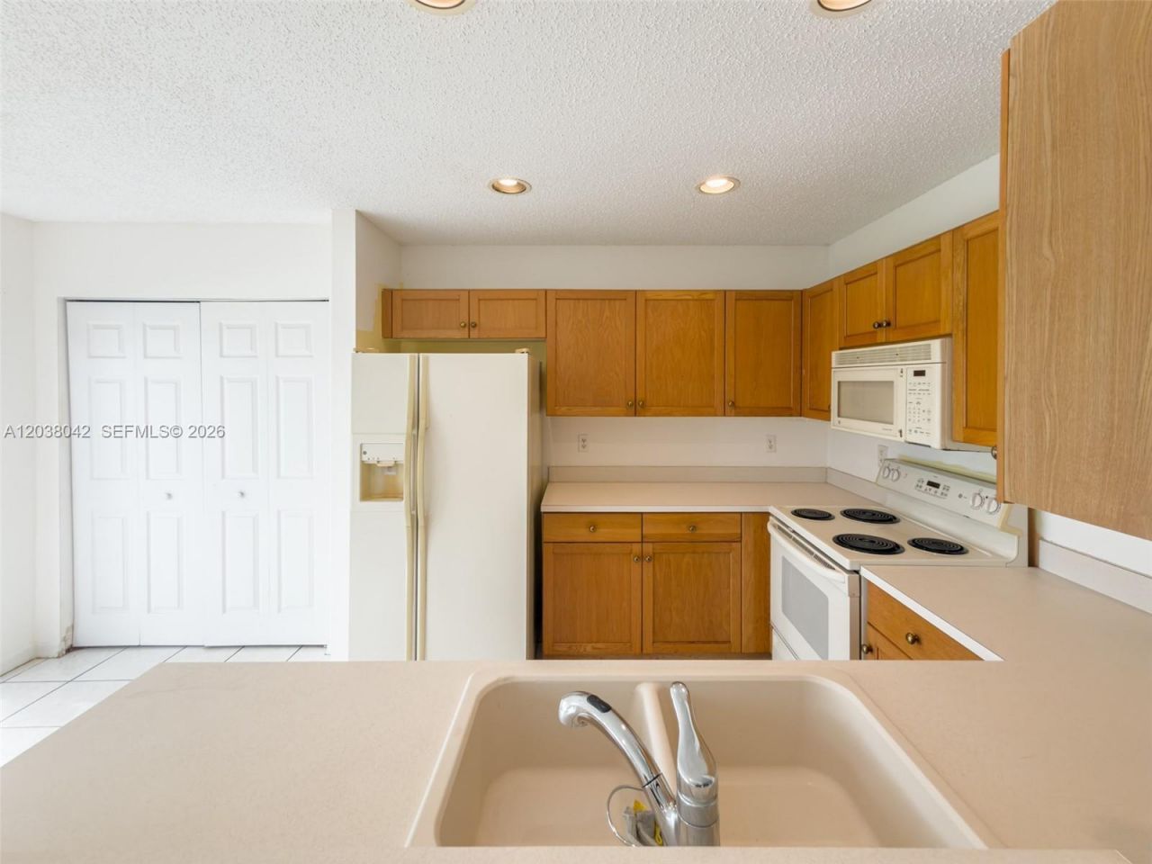 20811 NW 3rd Ln , Pembroke Pines, FL 33029 Photo