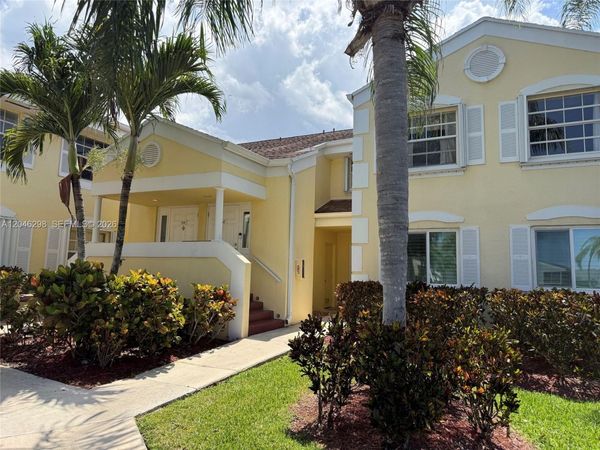 2512 SE 19th Pl , Unit 206-A, Homestead, FL 33035