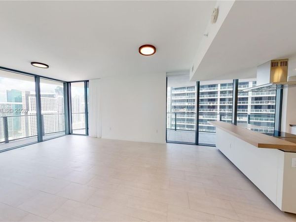 1000 Brickell Plaza, Unit 3915, Miami, FL 33131