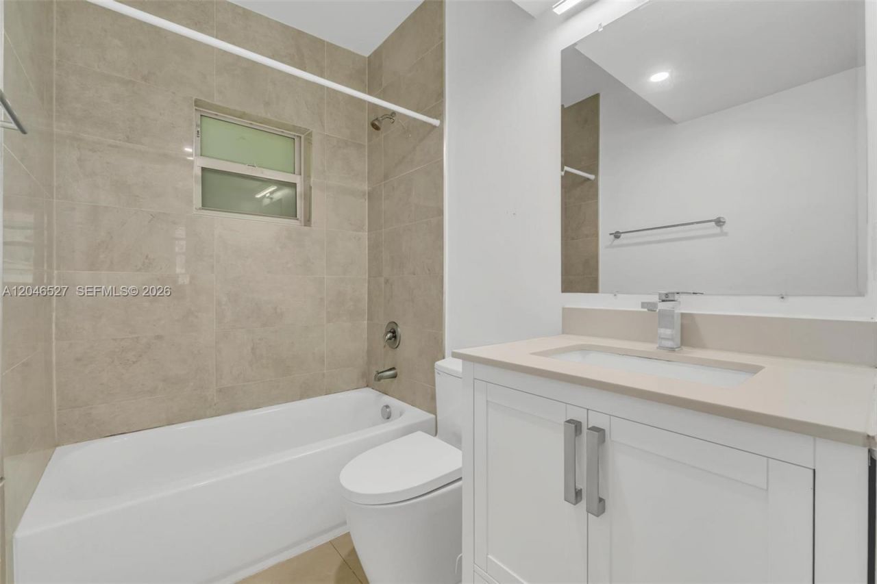 7537 NW 3rd Ave, Unit 2, Miami, FL 33150 Photo