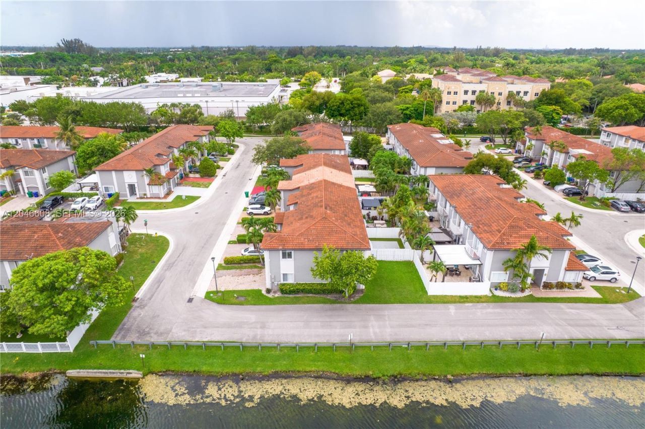 2802 SW 128th Way, Unit B, Miramar, FL 33027 Photo