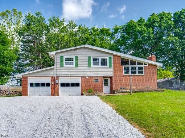 3721 N Sunnyfield Drive , Copley, OH 44321