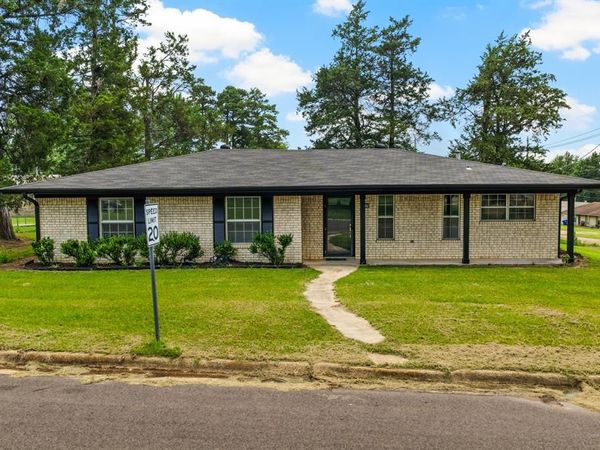 607 W Campbell Road, Linden, TX 75563