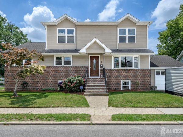 1 Veprek Lane, South Hackensack, NJ 07606
