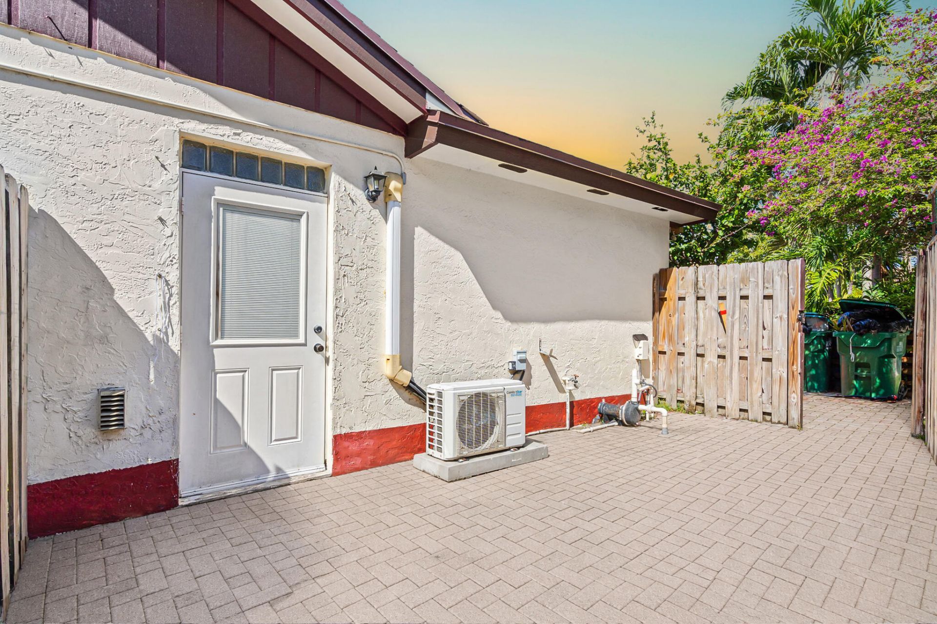 5441 SW 155th Place, Miami, FL 33185 Photo