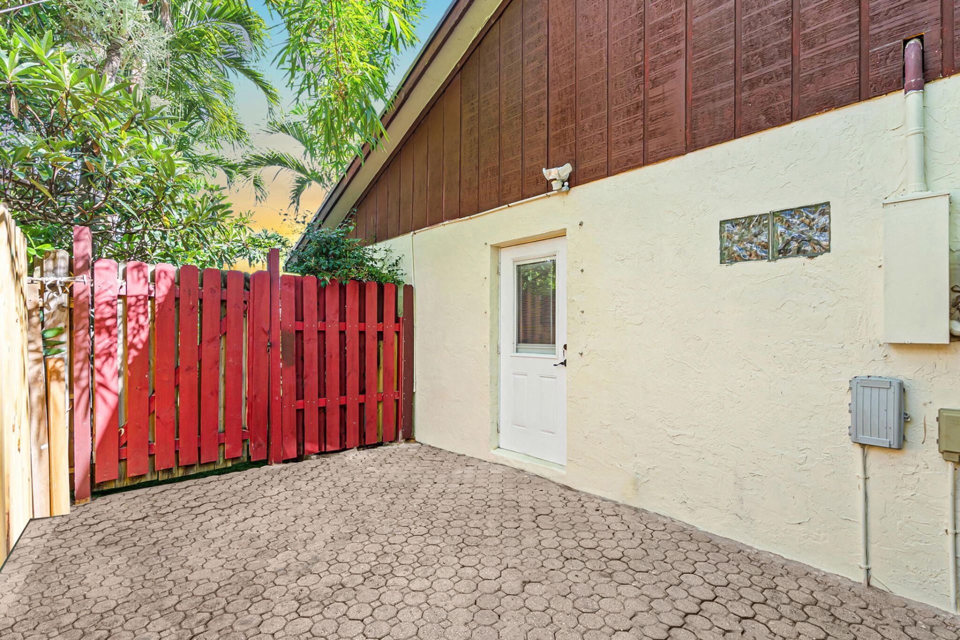 5441 SW 155th Place, Miami, FL 33185 Photo
