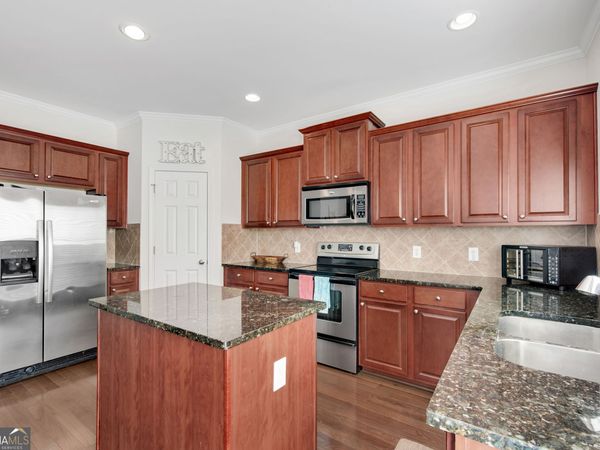 3039 Liberty Way, Atlanta, GA 30318