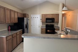 843 Killian Station Drive  photo 4