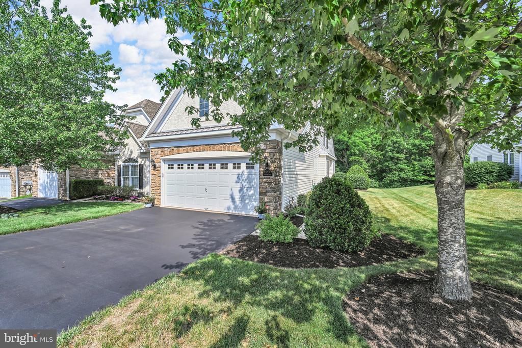 373 BRITTANY COURT, SOUDERTON, PA 18964