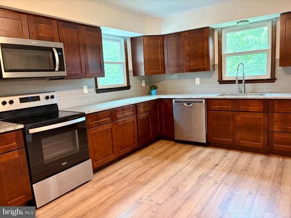 2007 LINCOLN AVENUE, WILMINGTON, DE 19809