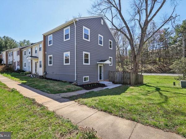 9662 WESTPORT LANE, BURKE, VA 22015