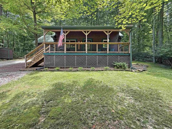 10563 Deer Drive, Birdseye, IN 47513