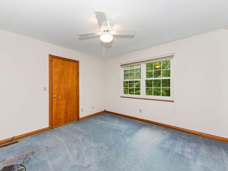 11819 Cloverlick Drive, Clark Twp, OH 45106 Photo 22