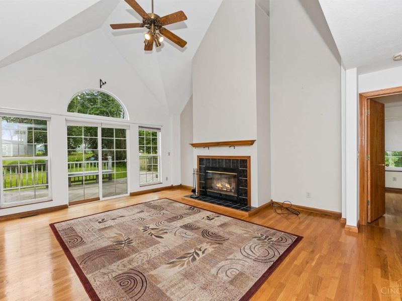 11819 Cloverlick Drive, Clark Twp, OH 45106 Photo 6