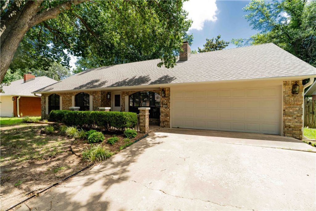 3406 W Hemlock Street, Rogers, AR 72756 Main Photo