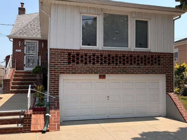 13511 122nd Place , South Ozone Park, NY 11420
