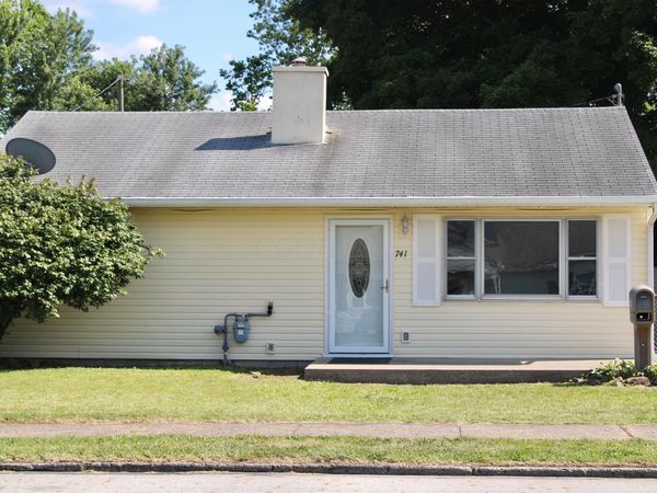 741 Cherokee Drive , Lancaster, OH 43130