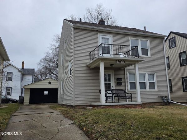 1909 Wyndhurst Road, Toledo, OH 43607