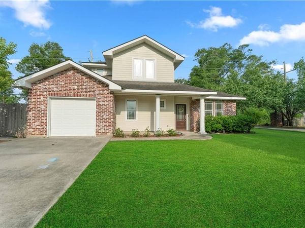 17014 OCTAVIA Street , Hammond, LA 70403
