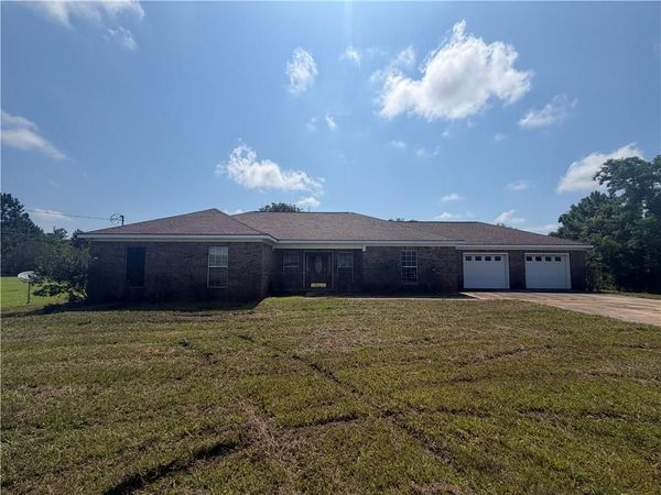 9757 Deerfield Drive , Irvington, AL 36544