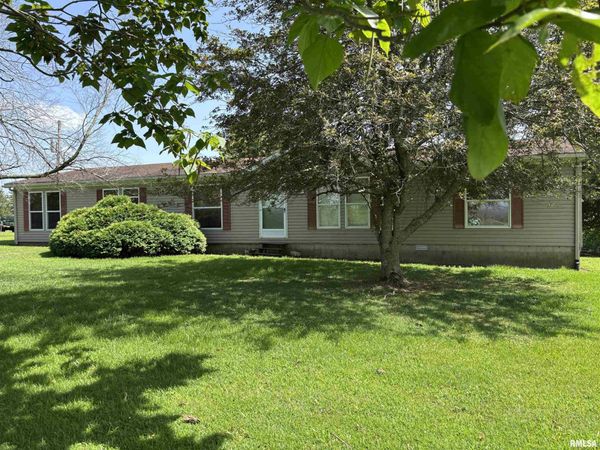 6000 Lick Creek Road, Anna, IL 62906