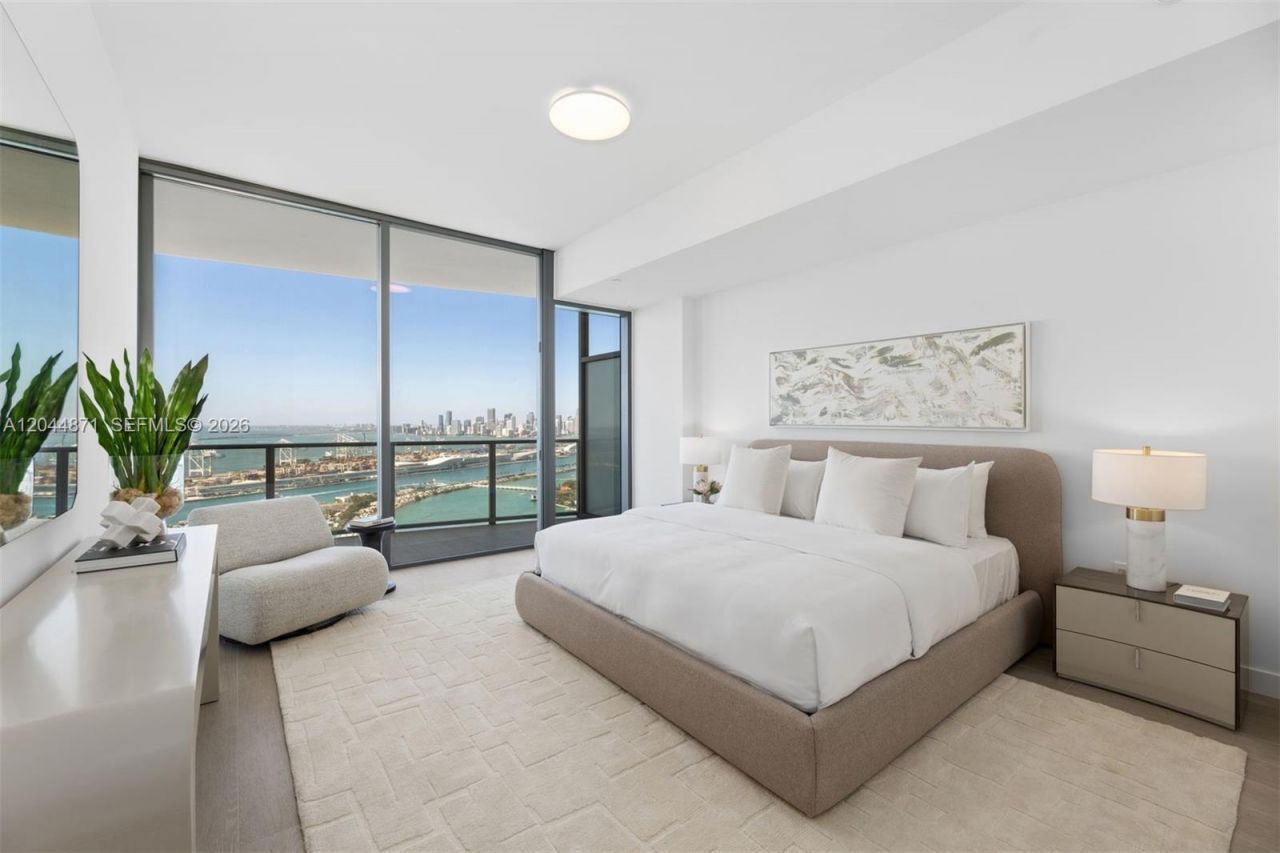501 West Ave , Unit 4102, Miami Beach, FL 33139 Photo