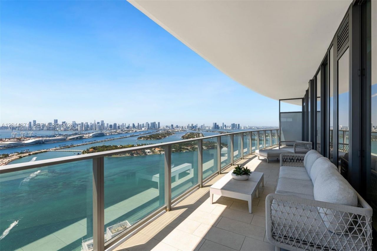 501 West Ave , Unit 4102, Miami Beach, FL 33139 Photo