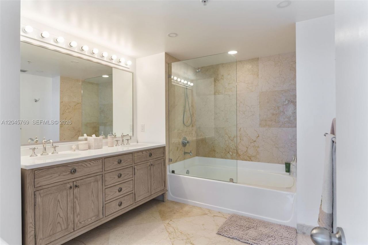 601 NE 36th St, Unit 3112, Miami, FL 33137 Photo