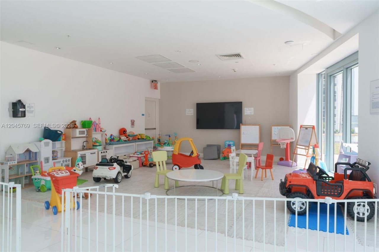 601 NE 36th St, Unit 3112, Miami, FL 33137 Photo