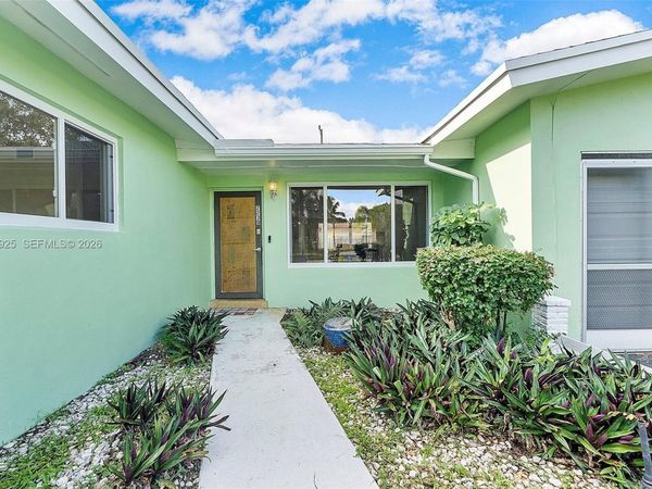 2230 Atlanta St , Unit ., Hollywood, FL 33020