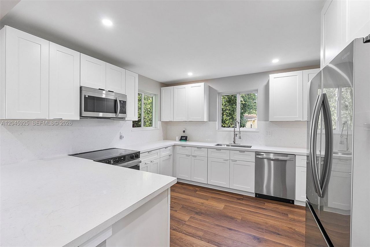 2230 Atlanta St , Unit ., Hollywood, FL 33020 Photo