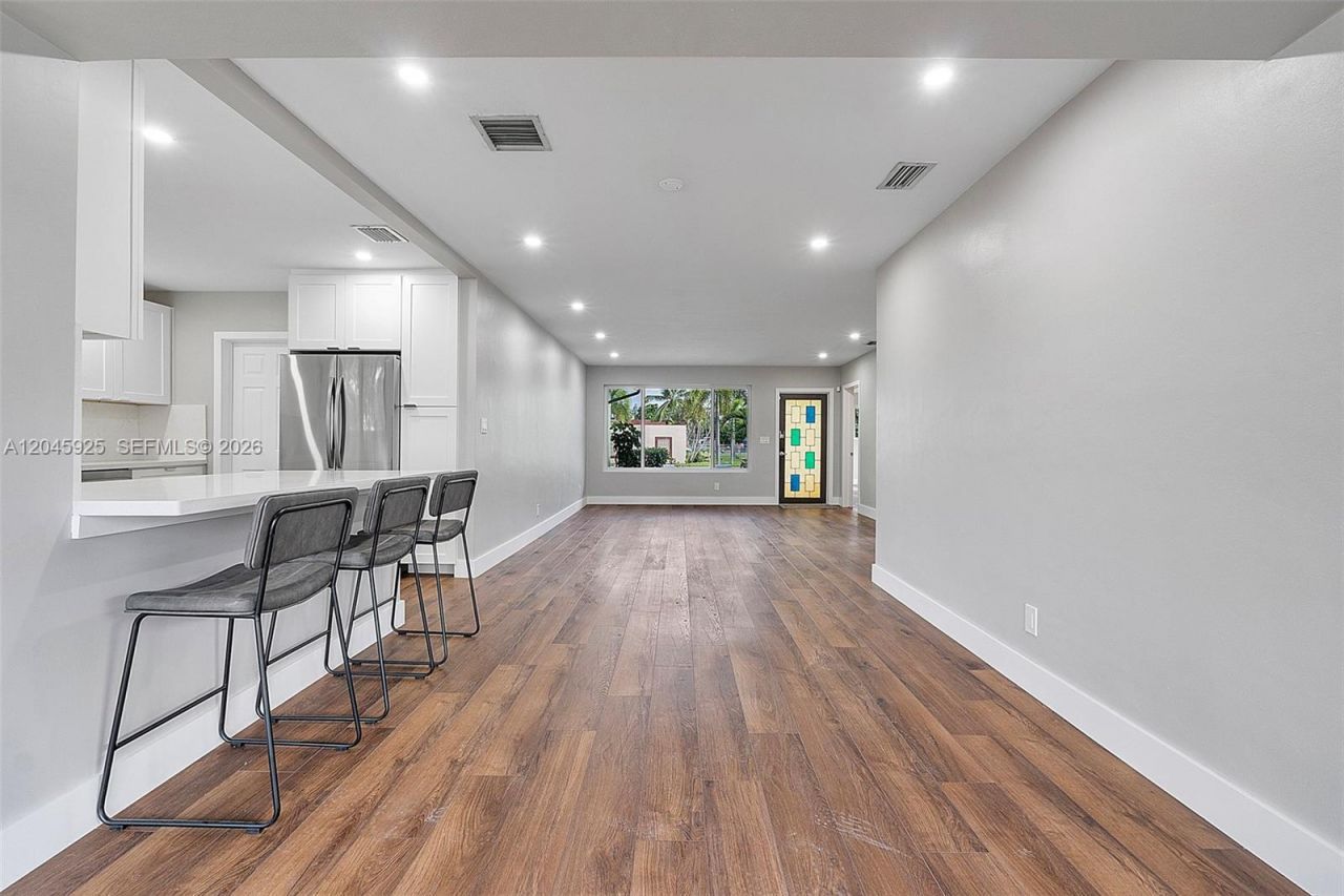 2230 Atlanta St , Unit ., Hollywood, FL 33020 Photo