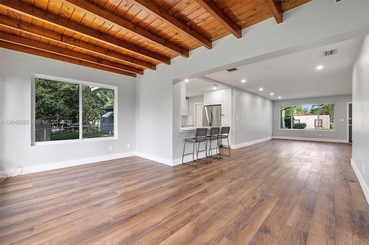 2230 Atlanta St , Unit ., Hollywood, FL 33020 Photo