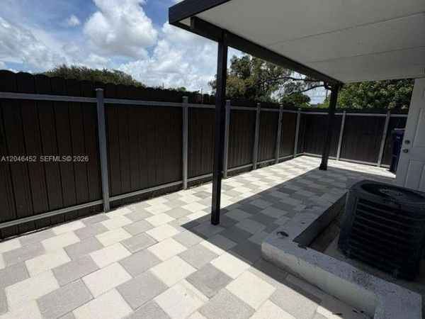 1049 NW 95th St , Unit A2, Miami, FL 33150