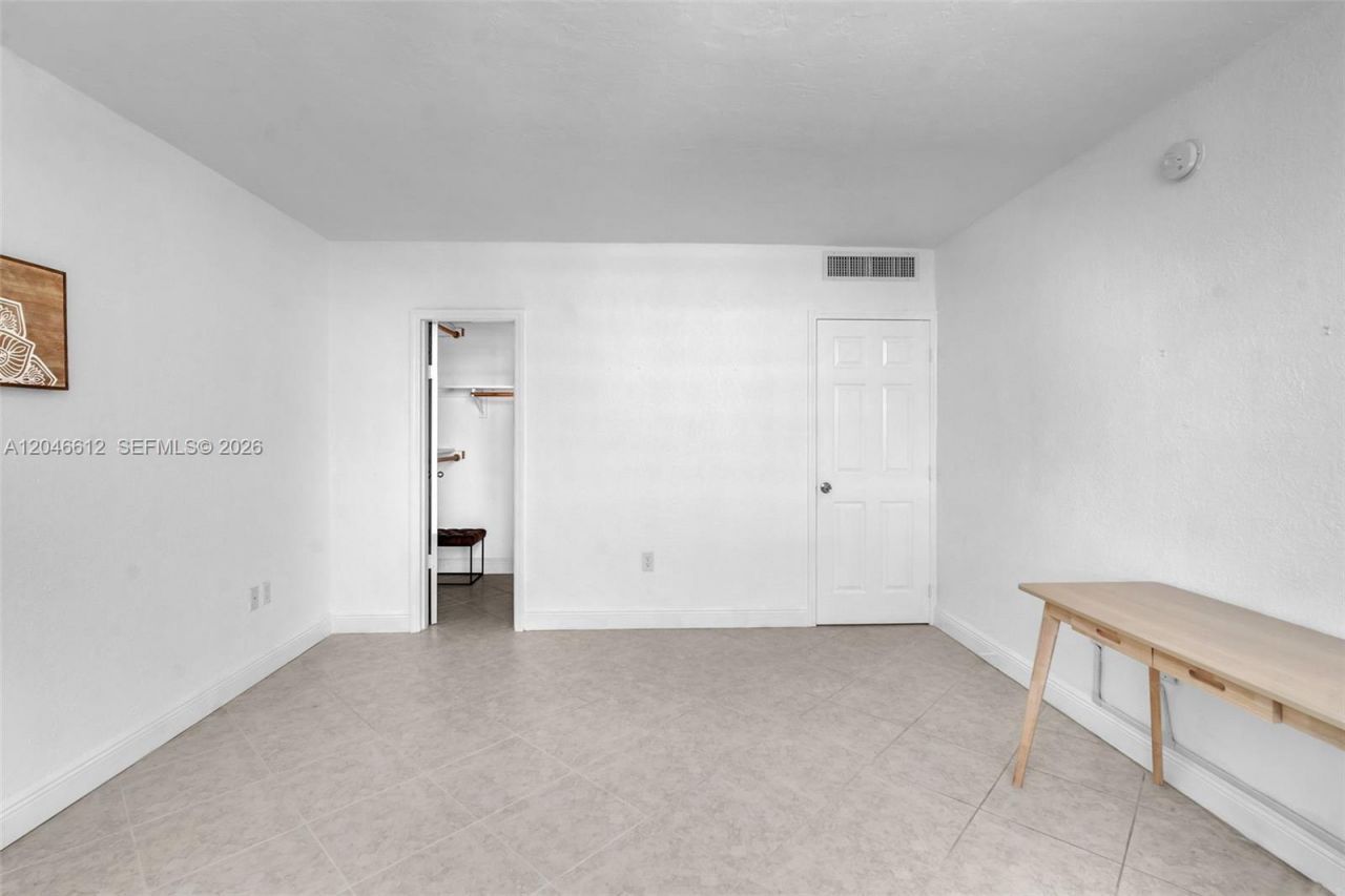 10350 W Bay Harbor Dr, Unit 8F, Bay Harbor Islands, FL 33154 Photo