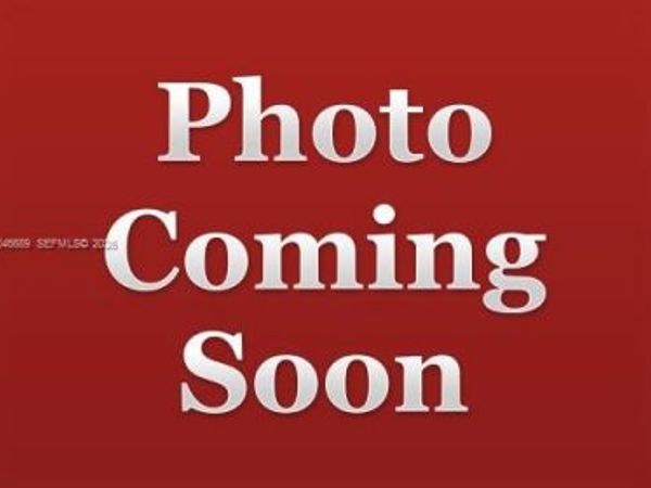 7982 SW 89th St, Unit 7982, Miami, FL 33156