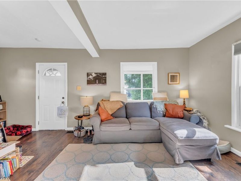 422 W Smith Road, Medina, OH 44256 Photo 5
