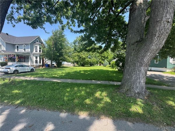 224 Eagle Street , Medina, NY 14103