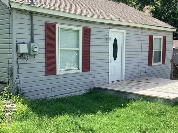 1506 S Travis Street, Denison, TX 75021